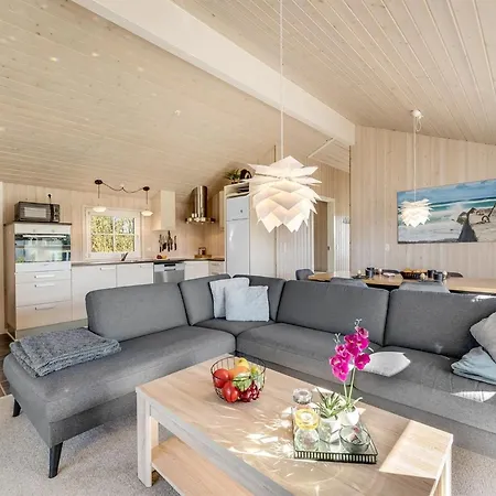 Shalin - 1-4km To The Fjord By Interhome Feriehus *