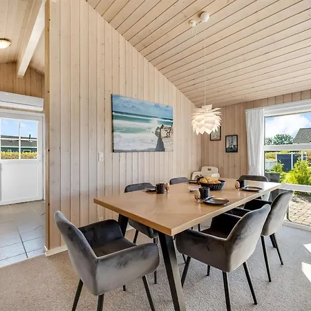 Shalin - 1-4km To The Fjord By Interhome