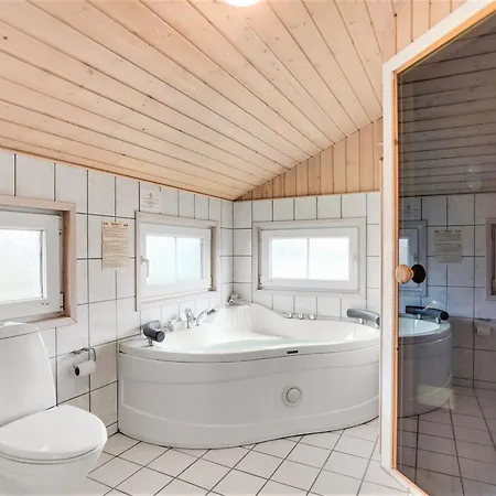 Shalin - 1-4km To The Fjord By Interhome *