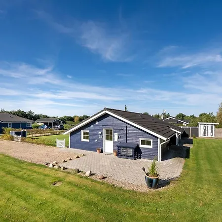Shalin - 1-4km To The Fjord By Interhome